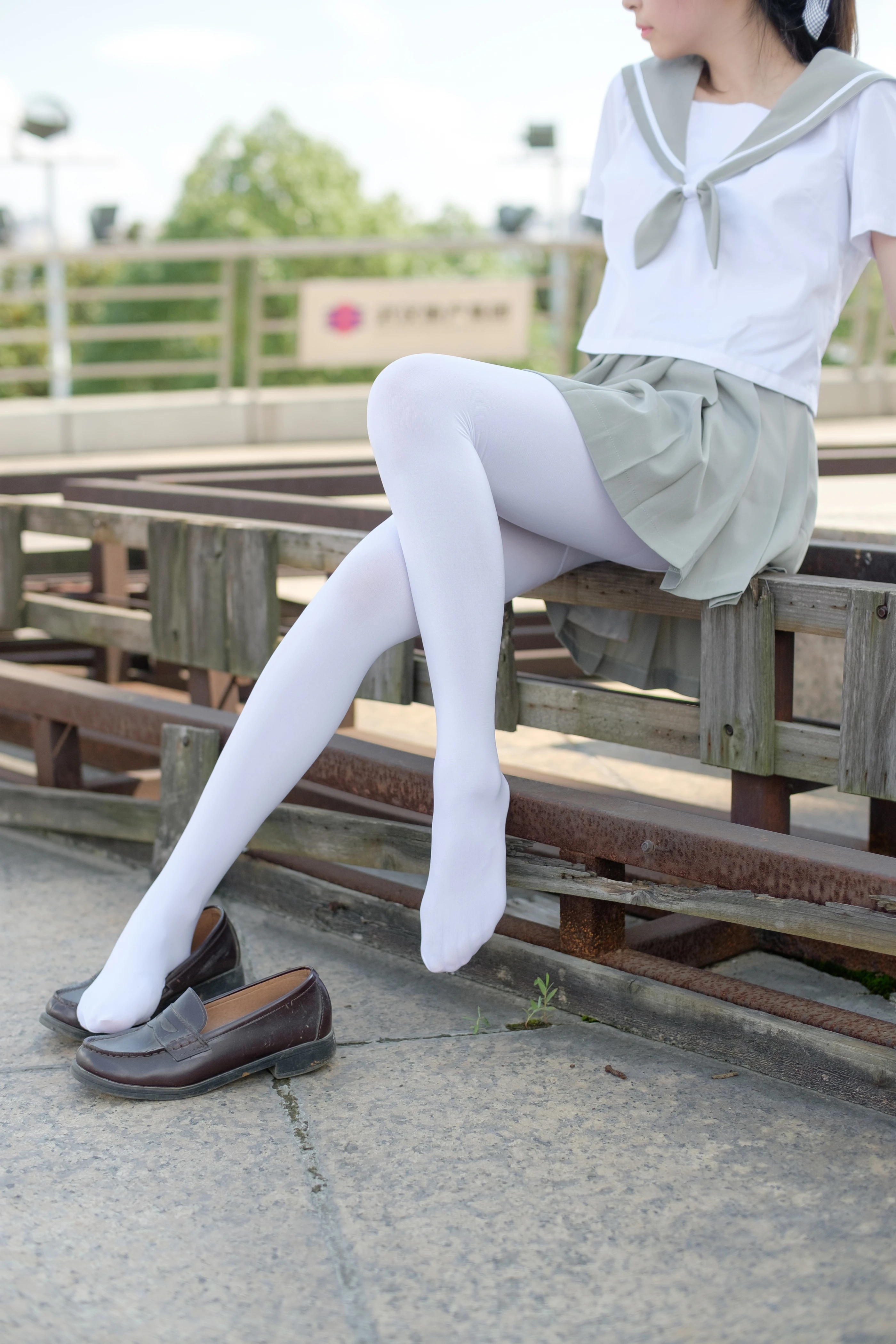 森萝财团 R15-026 [79P]插图1